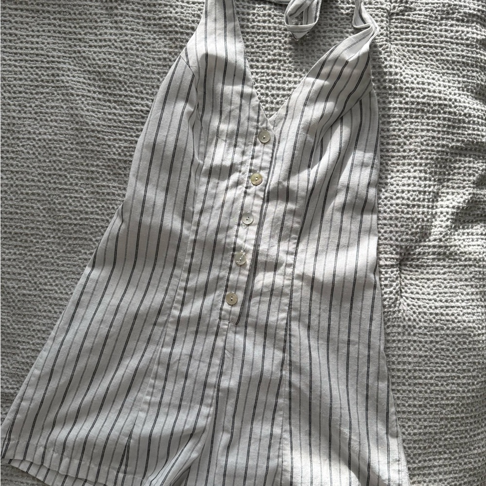 ✨5 for $25✨ Striped Button-Front Romper